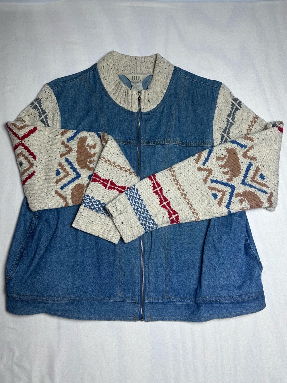 Vintage Teddi PXL Denim Jacket with Patterned Knit Sleeves Cream, Bear Print